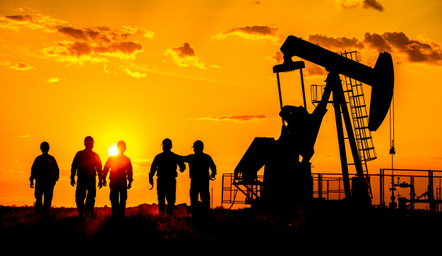Điều gì sẽ xảy ra với các công nhân dầu khí sau quá trình chuyển đổi năng lượng?
